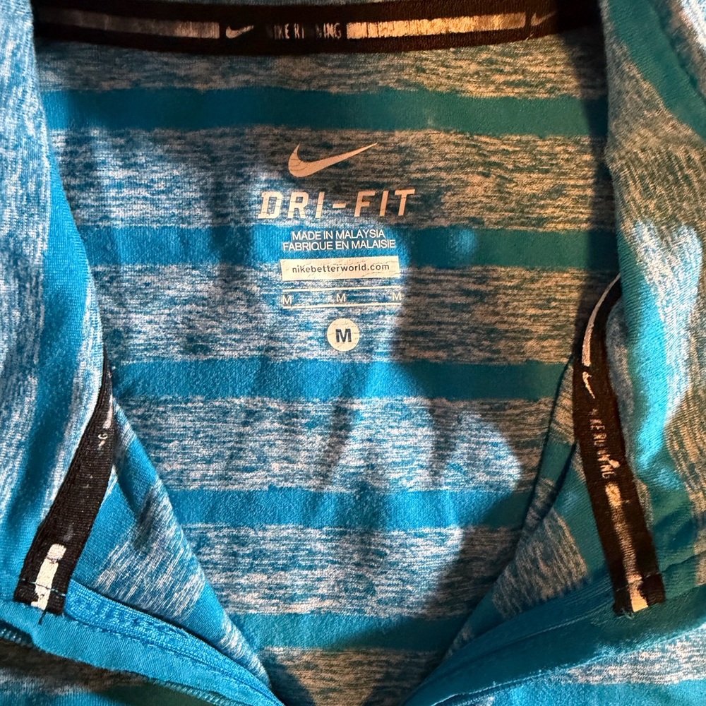 Men’s medium Nike Teal and Gray Dri-FIT Pullover - Picture 2 of 6